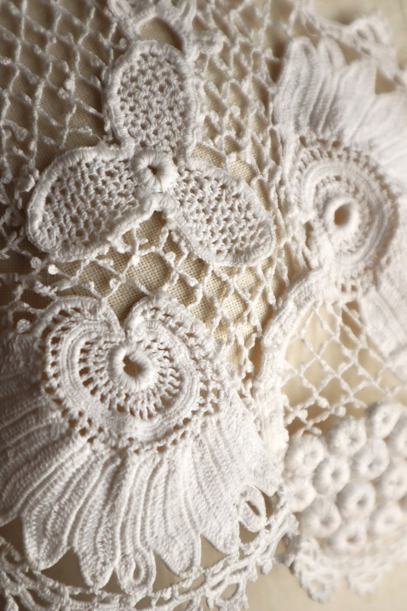 1900s French Hand-Crocheted Lace Bolero