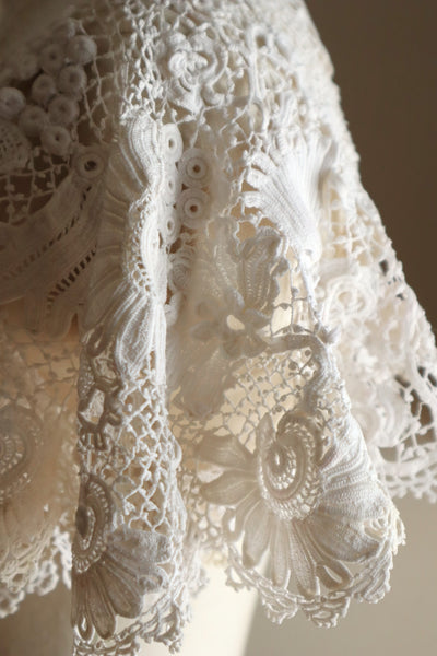 1900s French Hand-Crocheted Lace Bolero