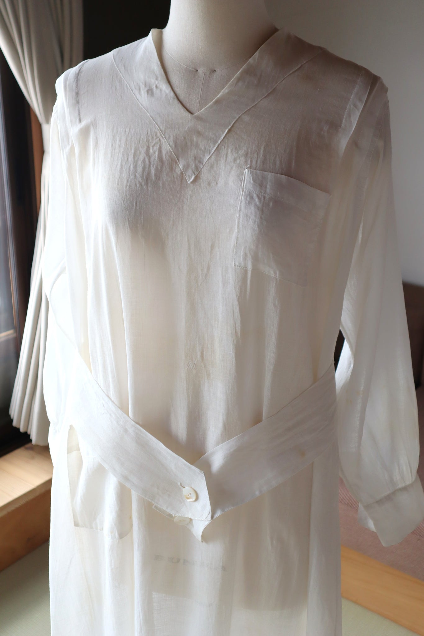 1910s–1920s American Medical Linen Work Dress
