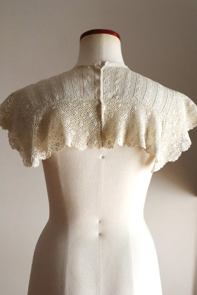 1900s French Handworked Crochet & Embroidered Lace Collar
