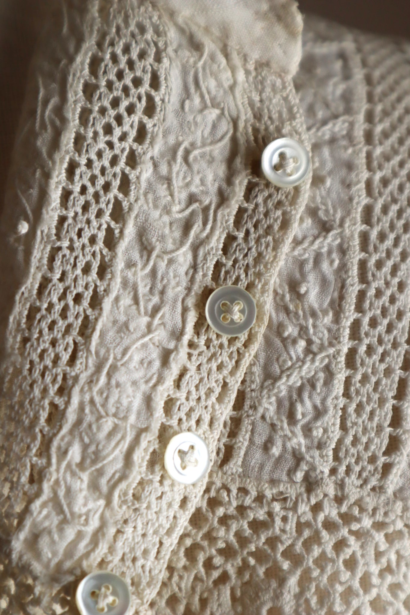 1900s French Handworked Crochet & Embroidered Lace Collar