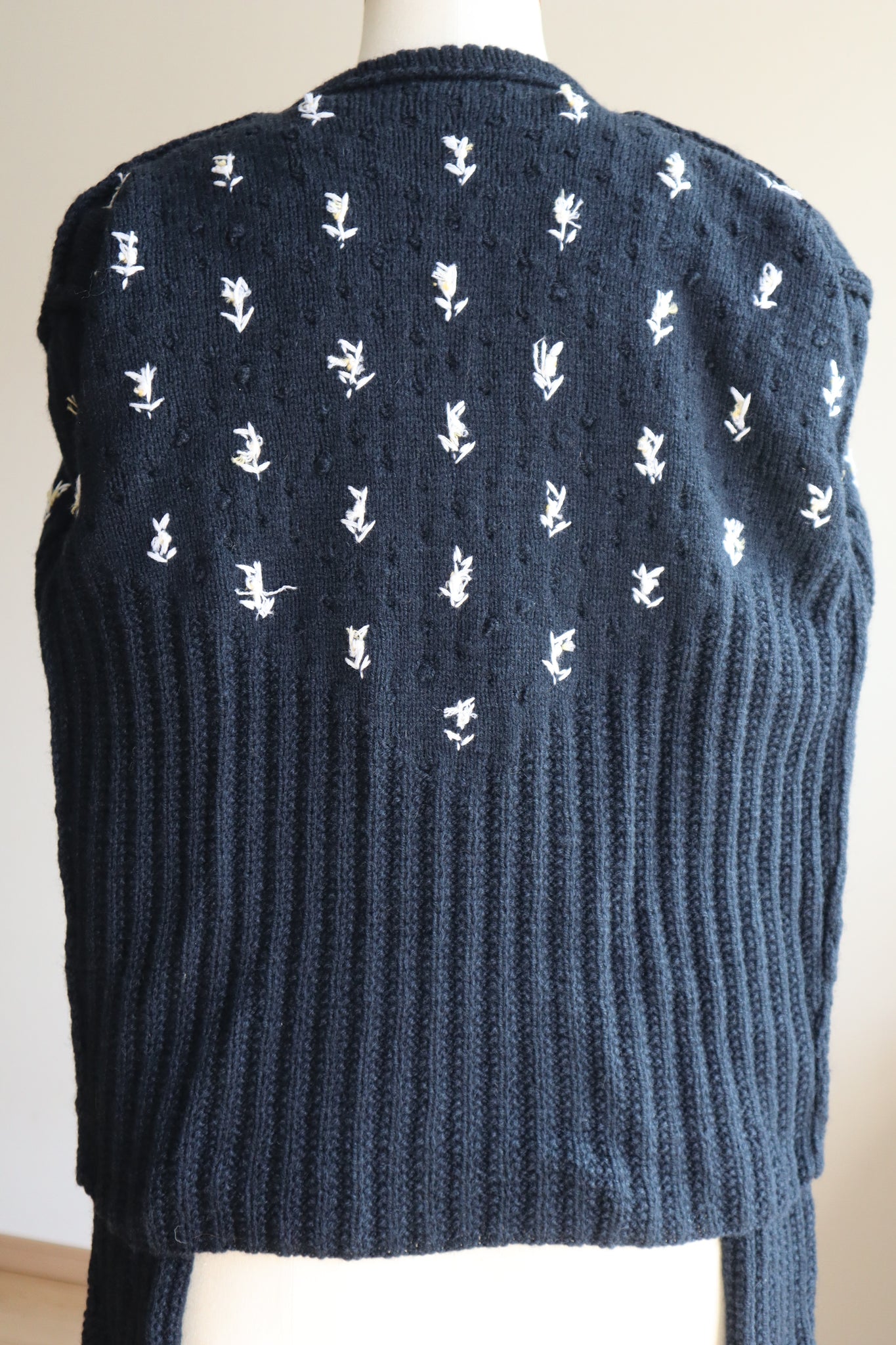 80s Navy Austrian Cardigan