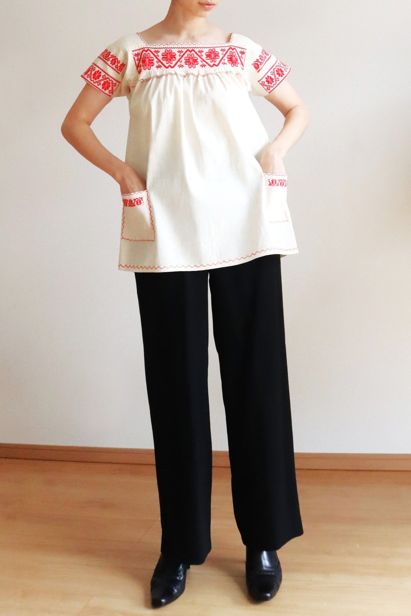 60s Deadstock Manta Peasant Blouse