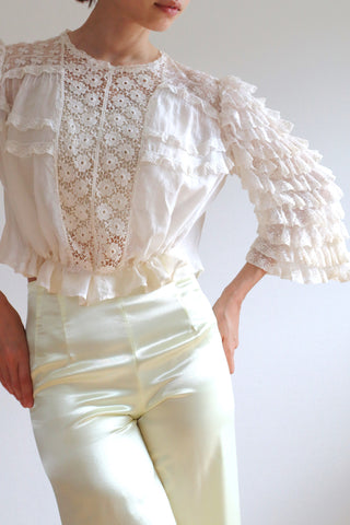 1900s Frilly Sleeve Blouse