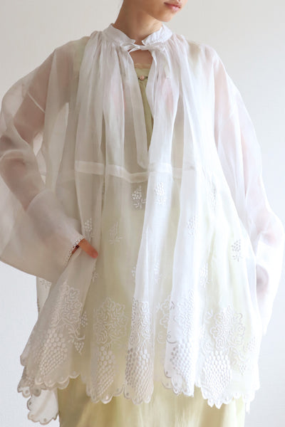 1900s Grape Embroidery Lace Church Smock
