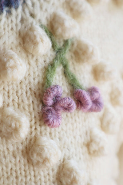 70s Bavarian Hand Knit 🍒 Cardigan