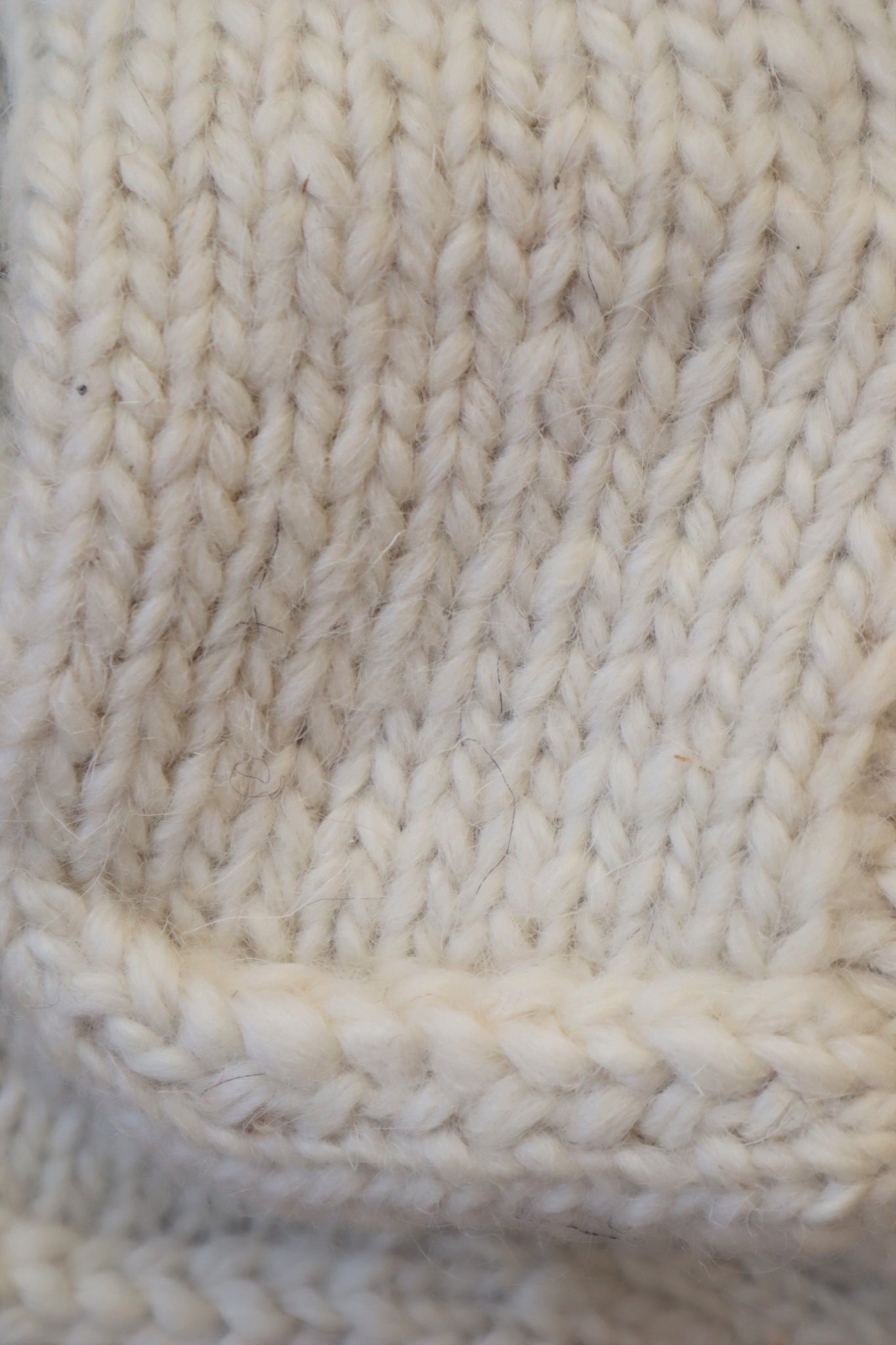 Hand Knit High-Quality Sheep Wool White Long Socks Size24~25.5