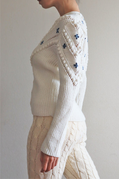 70s Embroidered Flowers Austrian White Hand Knit Cardigan