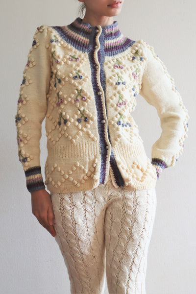 70s Bavarian Hand Knit 🍒 Cardigan