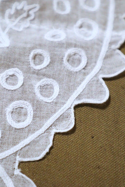 1900s Grape Design Lace White Linen Church Dress