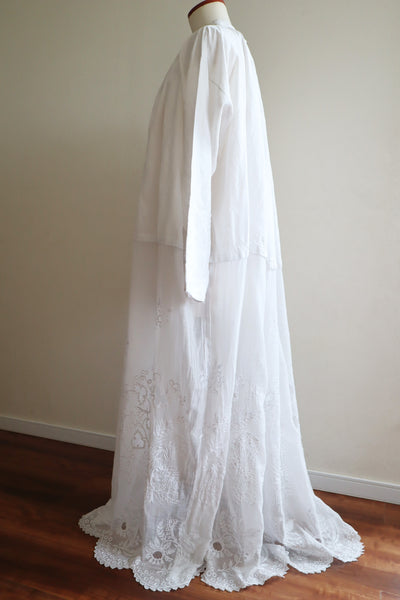 1900s Grape Design Lace White Linen Church Dress