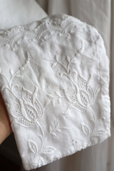1900s Grape Design Lace White Linen Church Dress