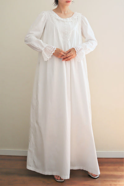1910s Broderie Anglaise Side Front Closure Dress