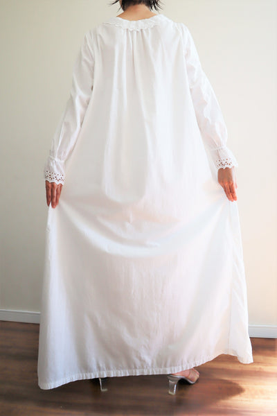 1910s Broderie Anglaise Side Front Closure Dress