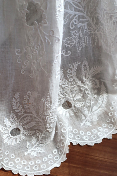 1900s Grape Design Lace White Linen Church Dress