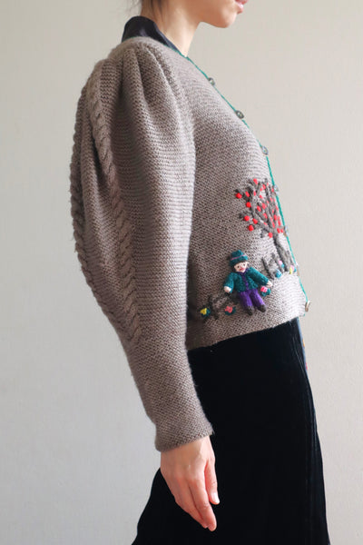 80s Doll Embroidery Austrian Cardigan