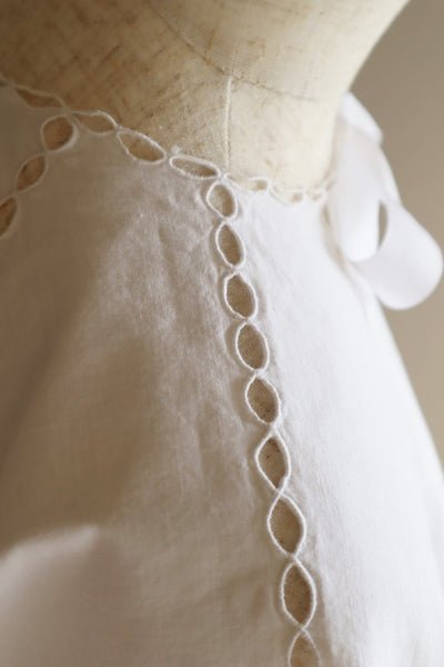 1900s Antique White Cotton Capelet