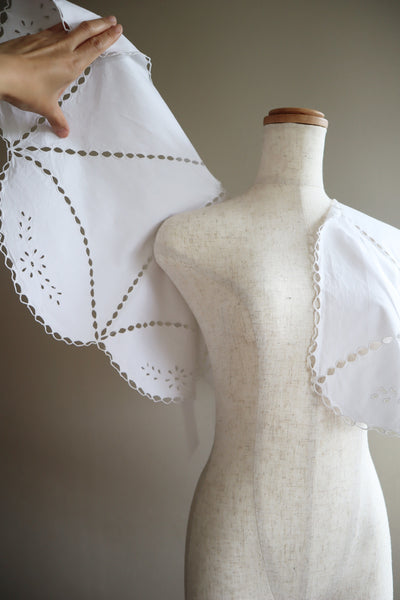 1900s Antique White Cotton Capelet