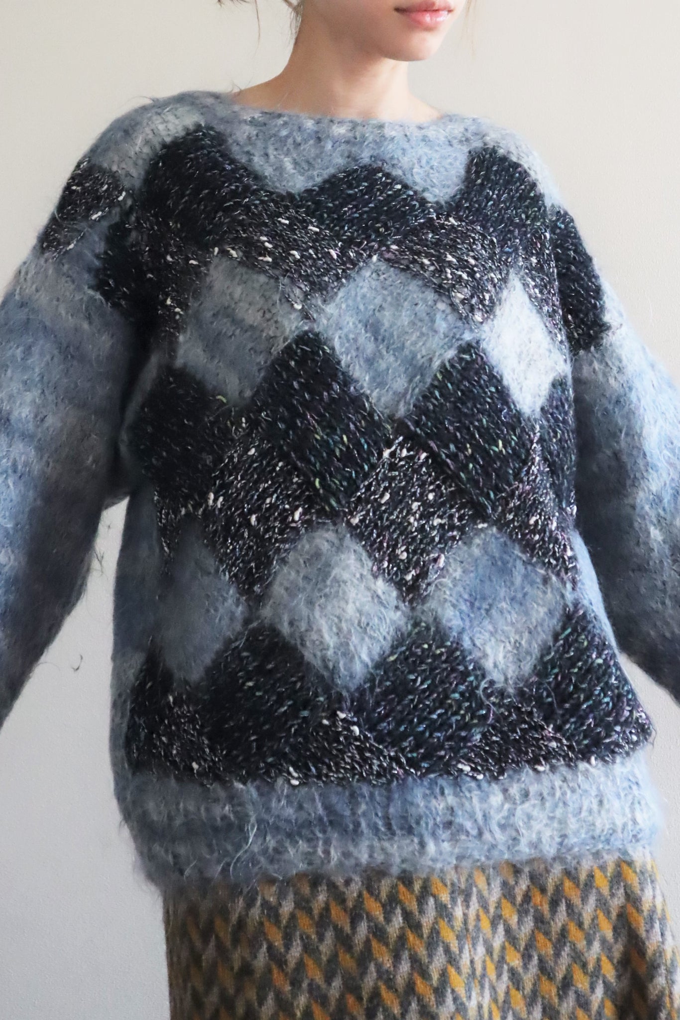 80s Blue Gradient Zigzag Hand Knit Sweater