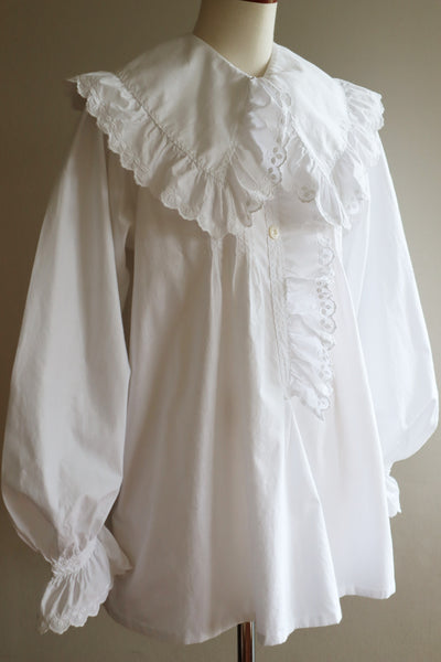 1920s White Cotton Embroidered  Big Collar Blouse