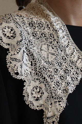 1900s Antique Edwardian Silk Lace Collar