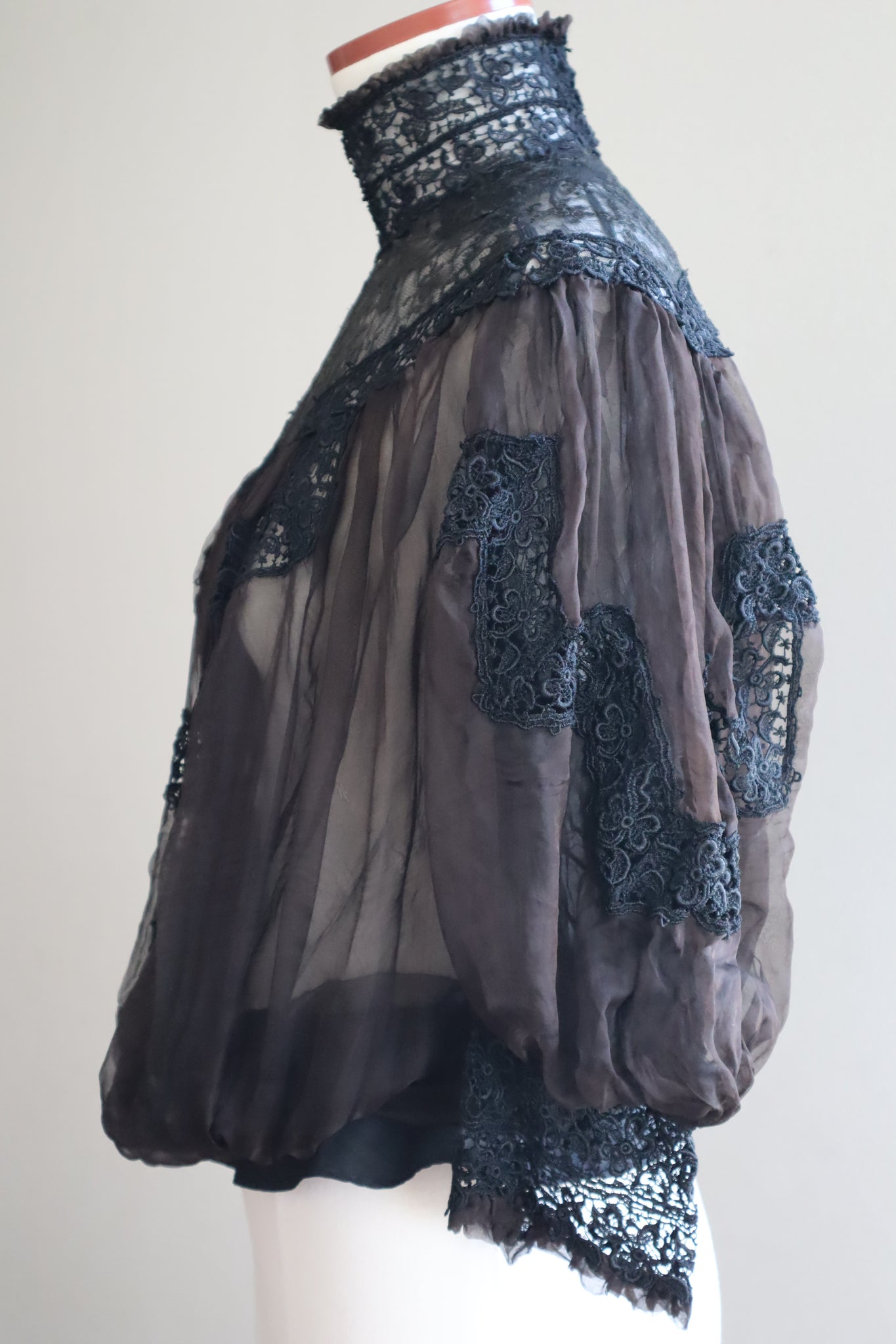 1900s Edwardian Black Chantilly Lace Silk Chiffon Blouse