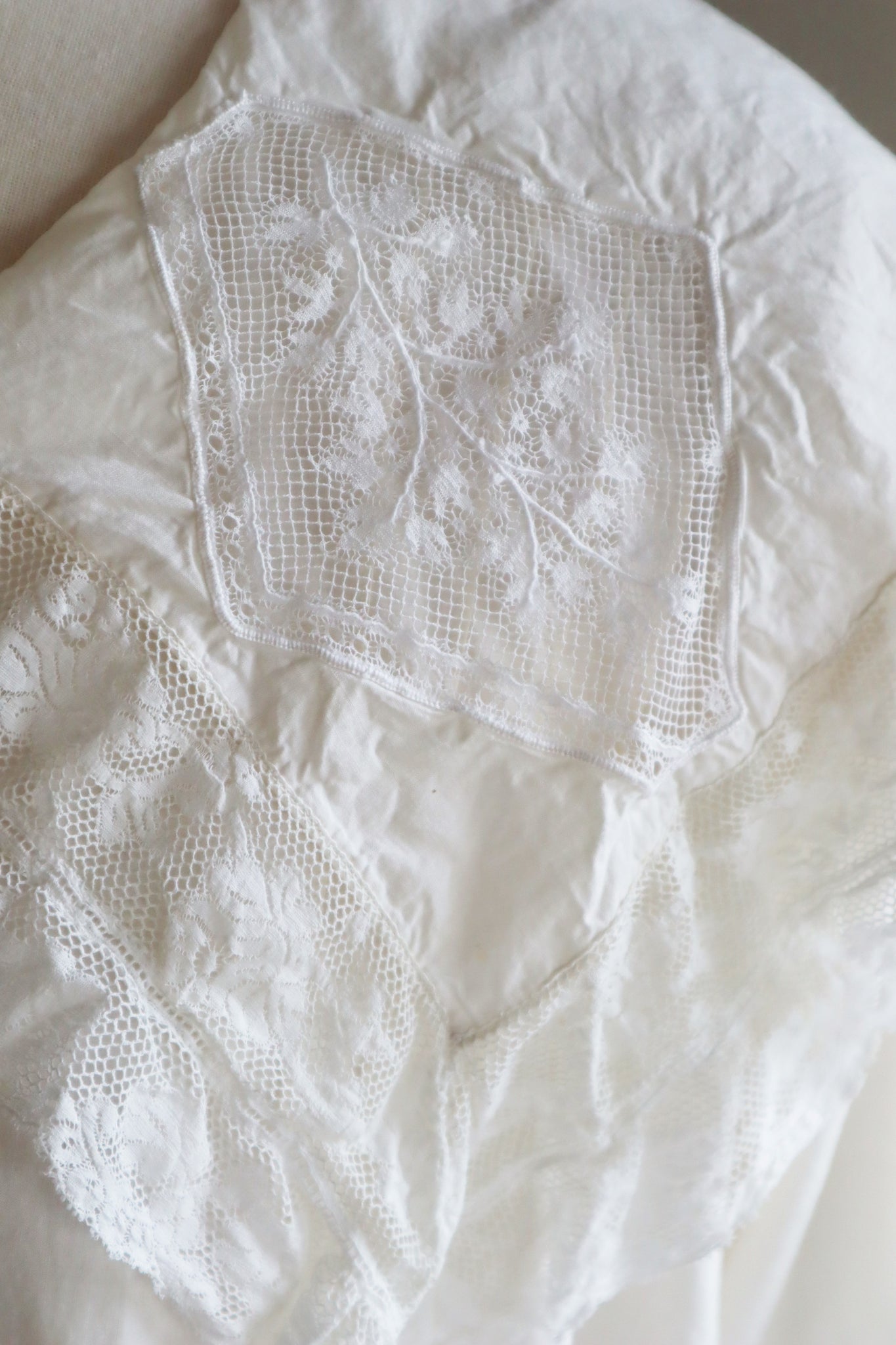 1900s Valancienne Lace Large Collar Cotton Dress