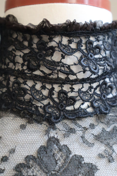 1900s Edwardian Black Chantilly Lace Silk Chiffon Blouse