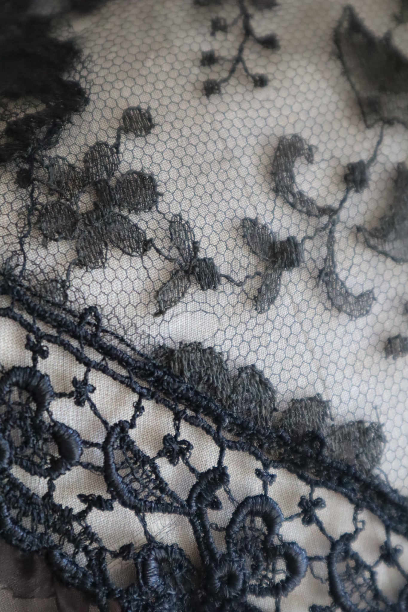 1900s Edwardian Black Chantilly Lace Silk Chiffon Blouse