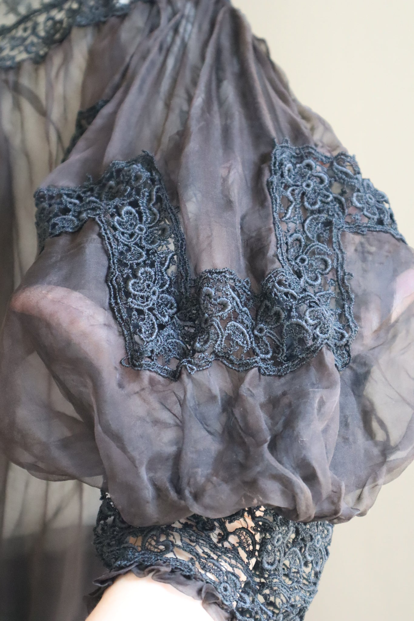 1900s Edwardian Black Chantilly Lace Silk Chiffon Blouse