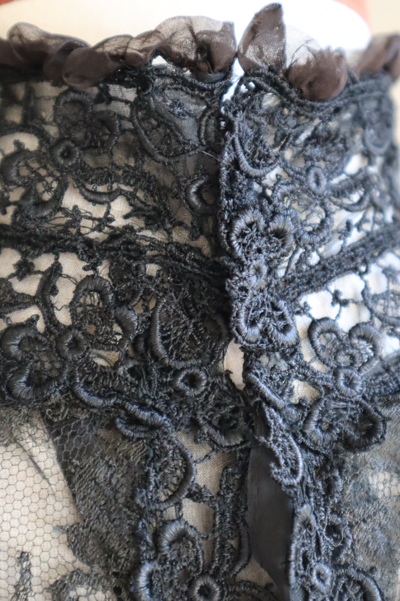 1900s Edwardian Black Chantilly Lace Silk Chiffon Blouse