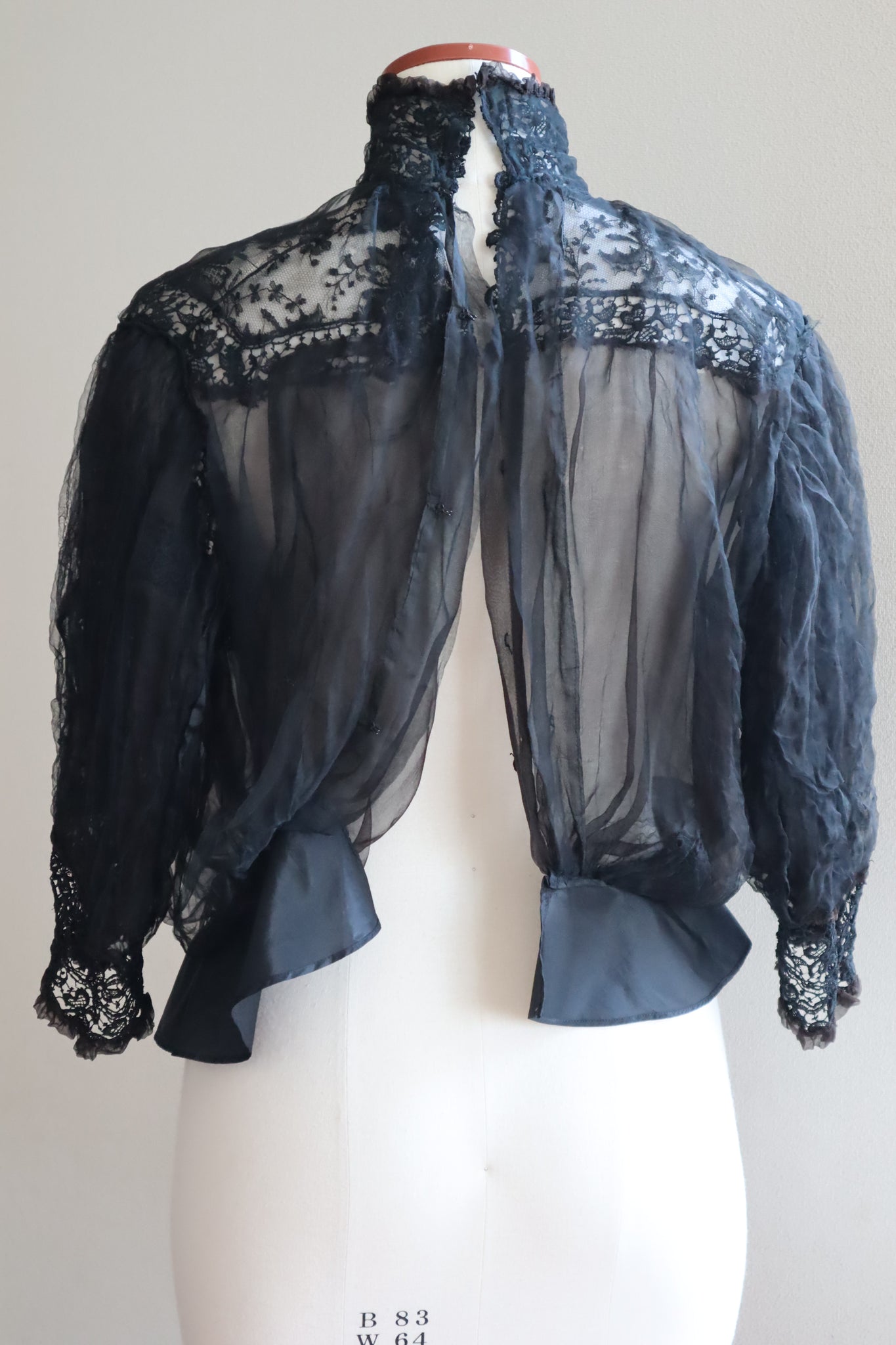 1900s Edwardian Black Chantilly Lace Silk Chiffon Blouse