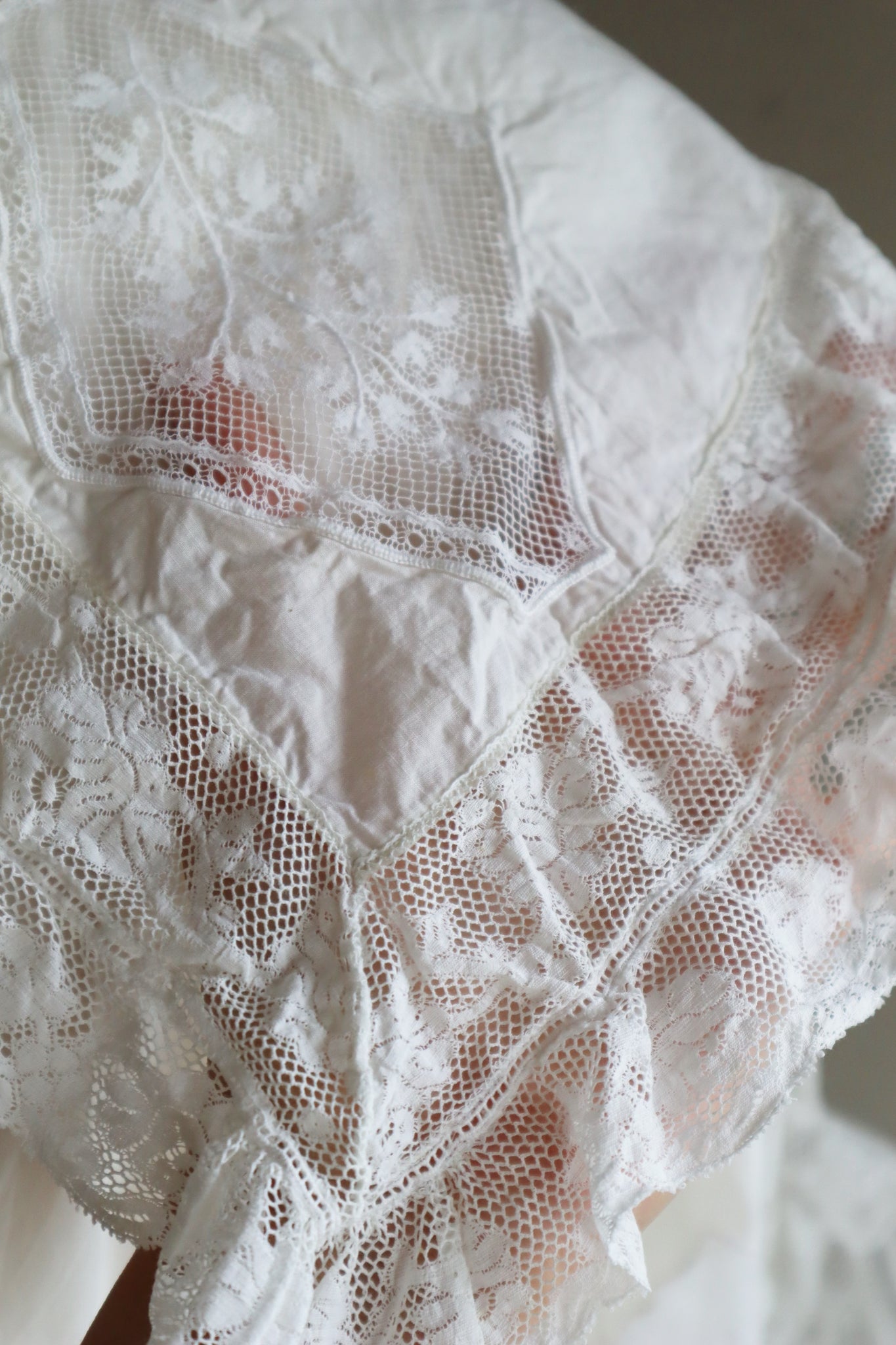 1900s Valancienne Lace Large Collar Cotton Dress