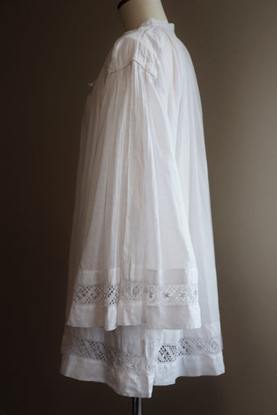 1900s Bell Sleeve Church Smock Cotton Gaze Hand Embroidery