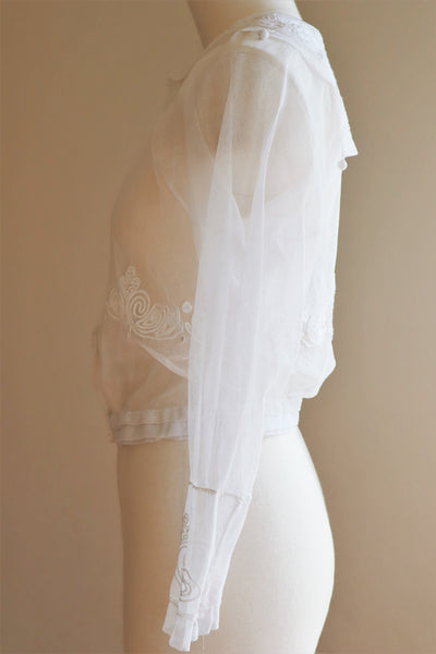 1900s Chain Stitch Embroidery White Cotton Tulle Blouse