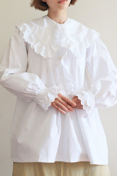 1920s White Cotton Embroidered  Big Collar Blouse