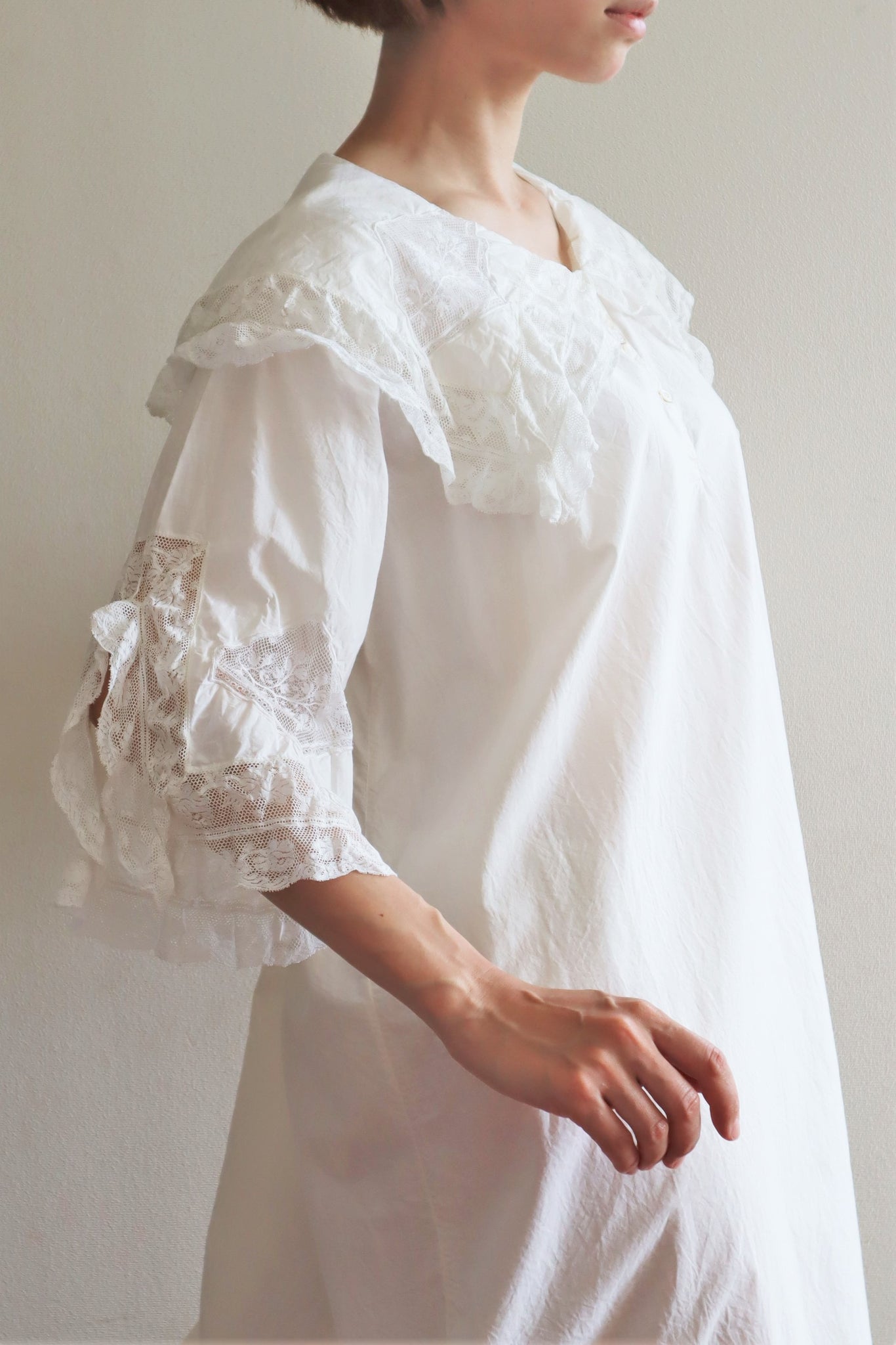 1900s Valancienne Lace Large Collar Cotton Dress