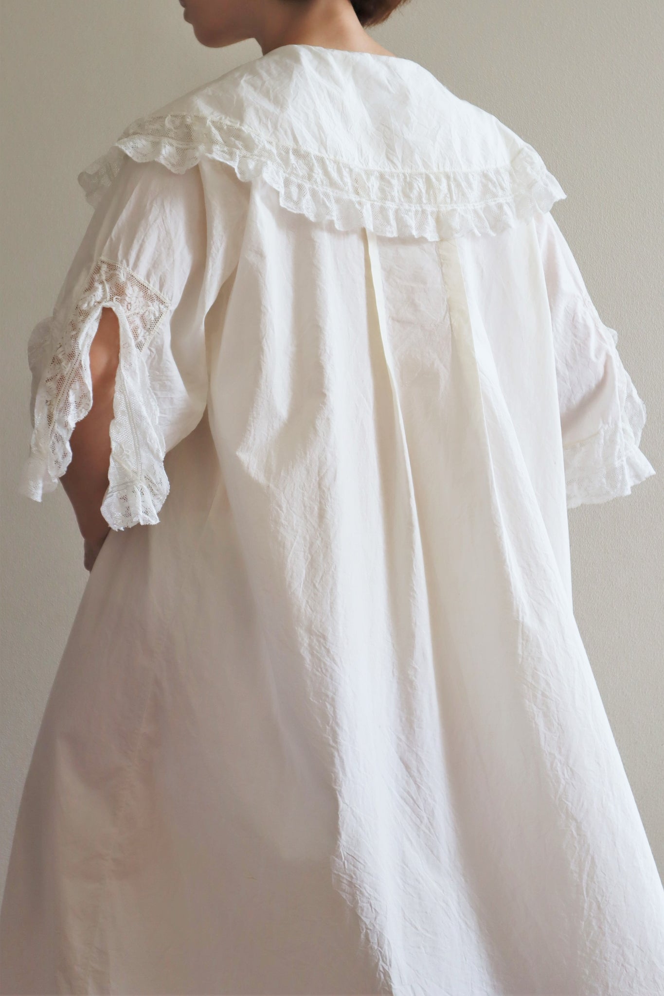 1900s Valancienne Lace Large Collar Cotton Dress