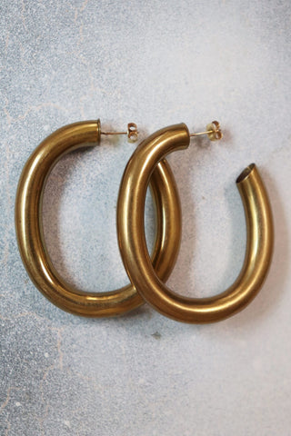 70s Oversized Hoop Pierce