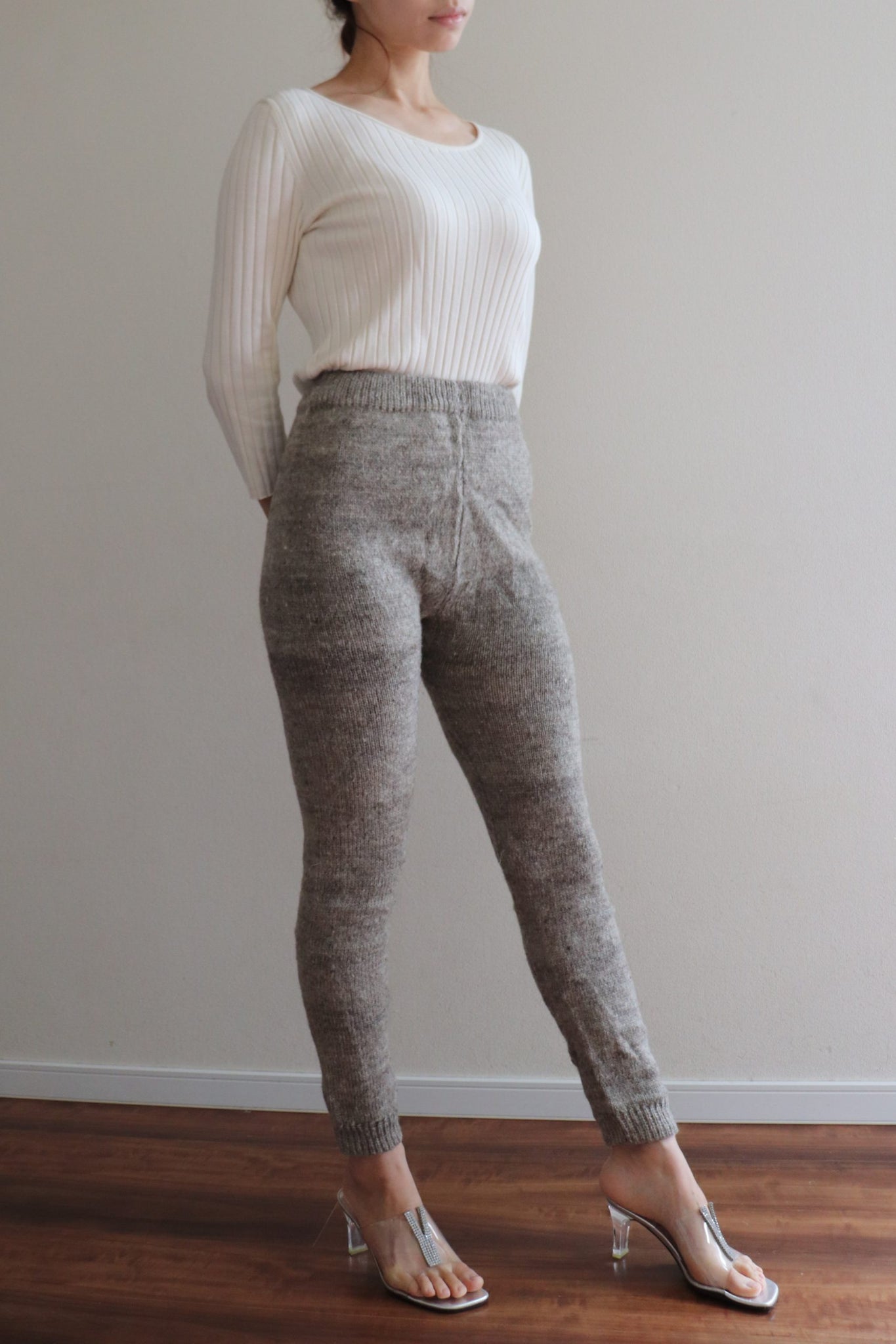 Hand Knit High-Quality Sheep Wool Leggings Grayish Brown