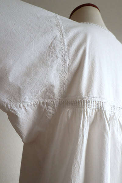 70s All White Embroidered Mexican Blouse