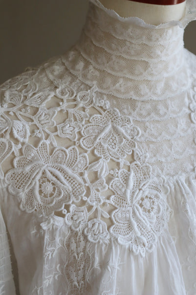 1900s Edwardian High Lace Neck Pouter Pigeon Blouse Size 38