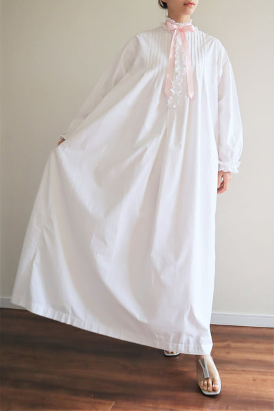 19th Victorian Standing Collar Frilled Tuck Design Hand-Sewn Fine White Cotton Long Dress