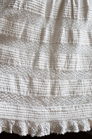 1900s Edwardian White Cotton Lace Skirt Size L