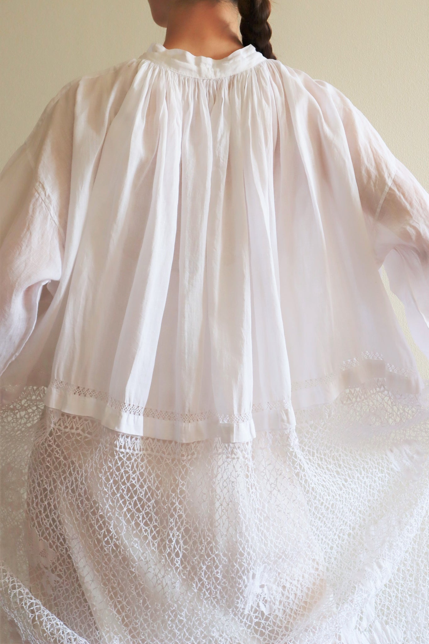 1900s Clover Design Lace White Linen Gauze Church Smock Long Dress