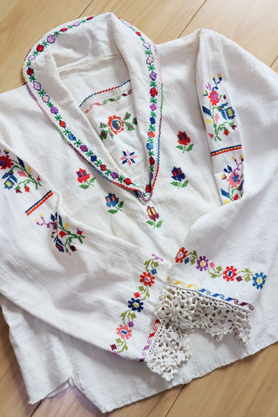 1920s~1930s Hand Woven Linen Embroidered Folk Art Blouse