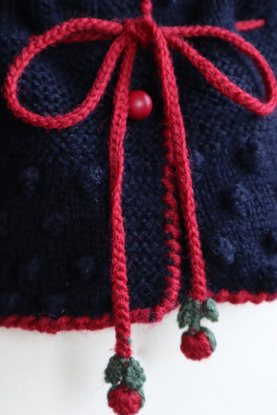 80s 🌹 Hand Knit Navy German Folk Cardigan