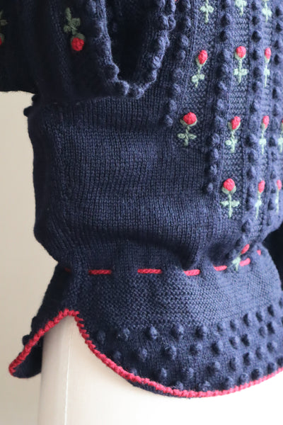 80s 🌹 Hand Knit Navy German Folk Cardigan