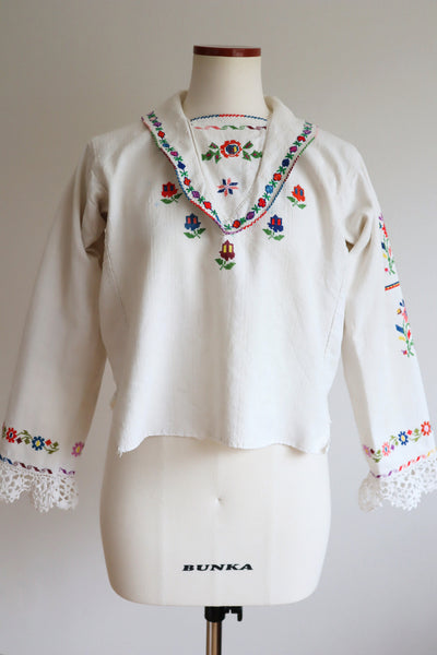 1920s~1930s Hand Woven Linen Embroidered Folk Art Blouse