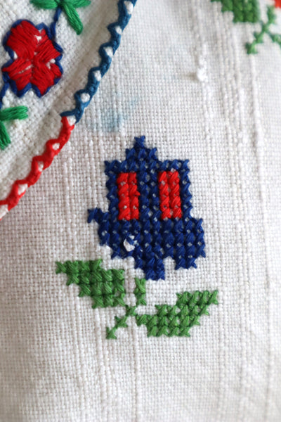 1920s~1930s Hand Woven Linen Embroidered Folk Art Blouse